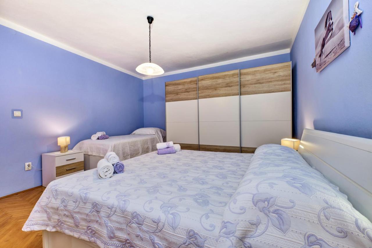 Apartments Ljubica Veli Losinj Exterior photo